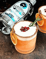 Load image into Gallery viewer, Dried Orange slices - Perfect for Cocktails &amp; Garnishing ( 30 + Slices)
